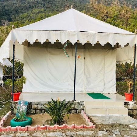 Tatva Bir Tents And Hotel Kangar Exterior photo