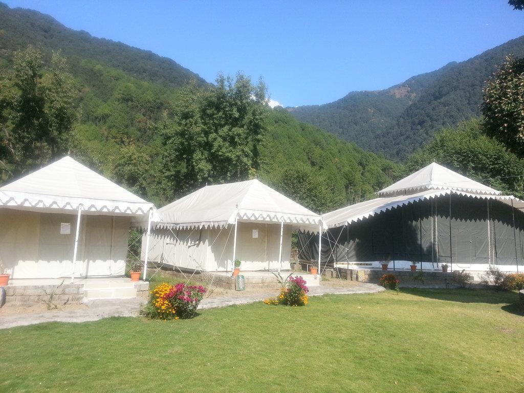 Tatva Bir Tents And Hotel Kangar Exterior photo
