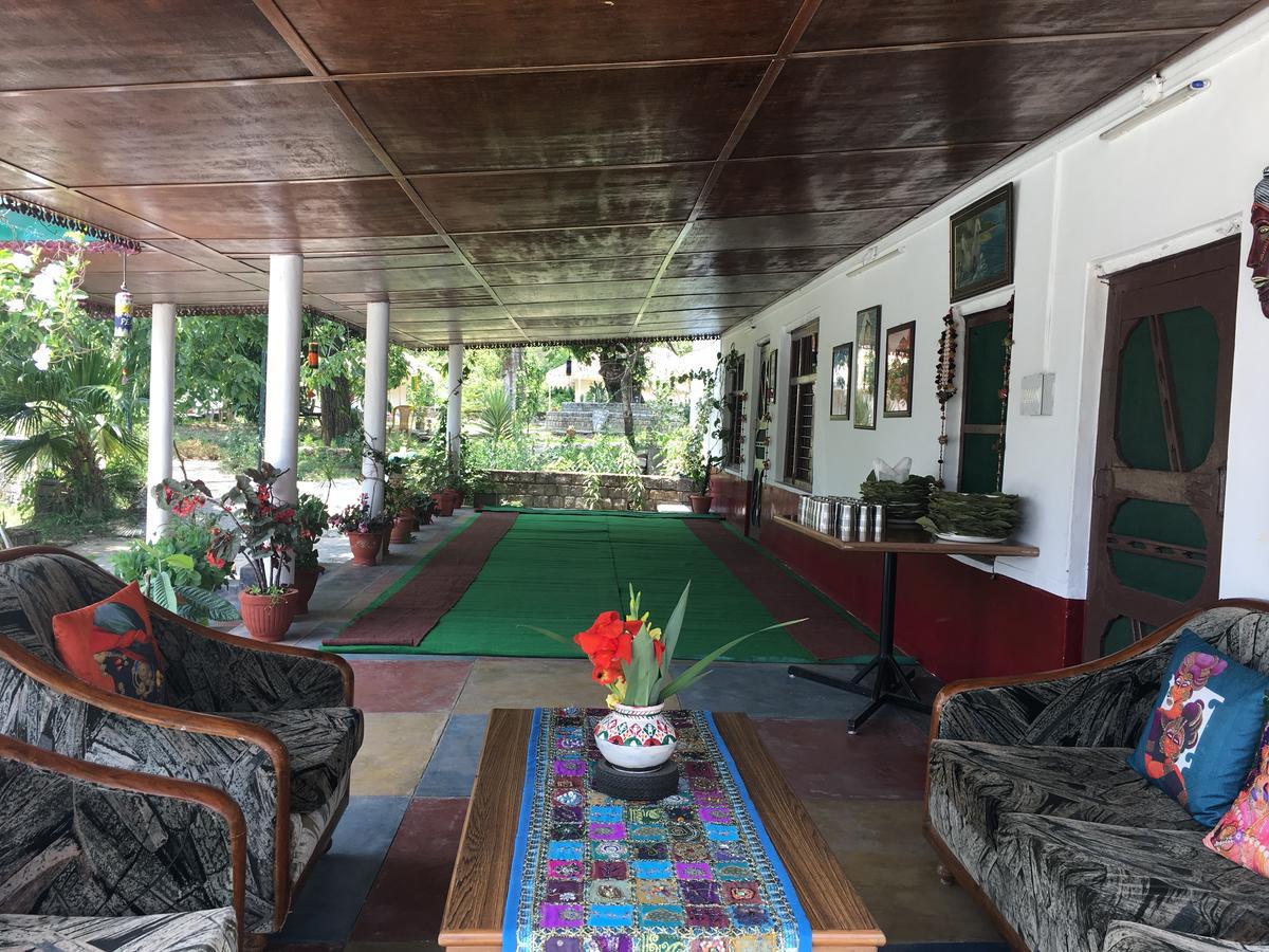 Tatva Bir Tents And Hotel Kangar Exterior photo