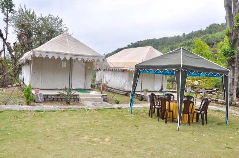 Tatva Bir Tents And Hotel Kangar Exterior photo